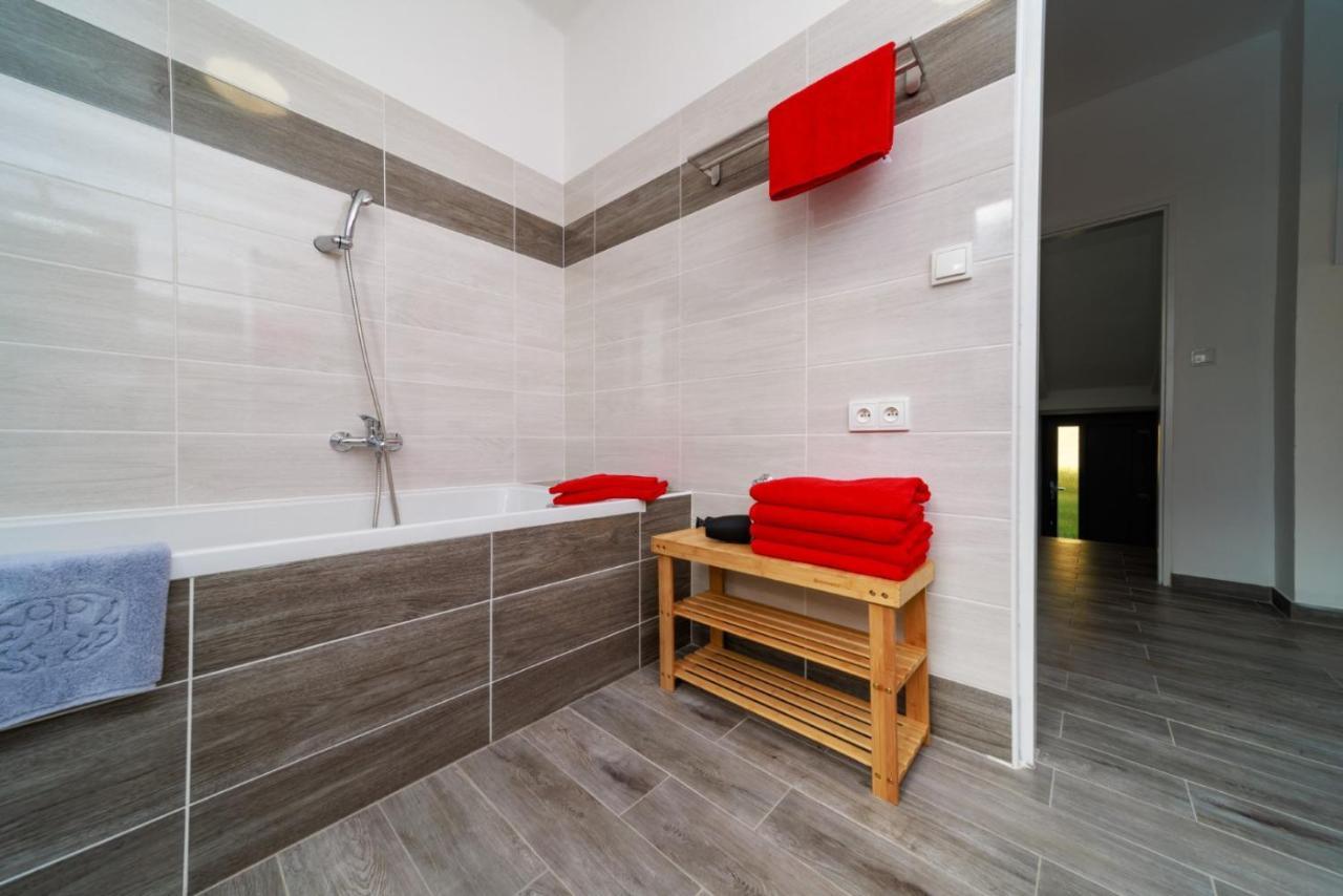 Apartmany Jaro Ceska Skalice Ngoại thất bức ảnh